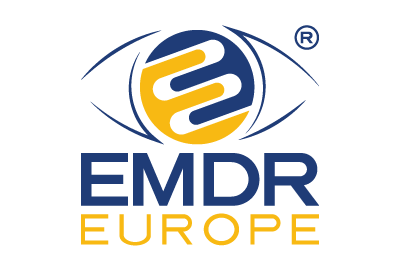 Logotipo oficial EMDR Europe Association - Alexandra Carol Oller, psicoterapeuta experta en tratamiento del trauma